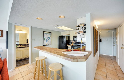 Briarcliff Condo | The South Shore of Lake Travis: Spicewood Condo