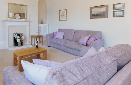 South Cliff Apartment | The Spires