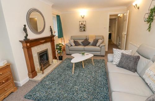 Wadsworth House | The Squirrels