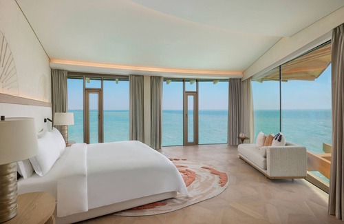 Saudi Arabia Resort | The St. Regis Red Sea Resort