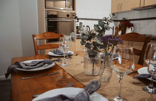 Meadow Creek House | The Stables Farm stay