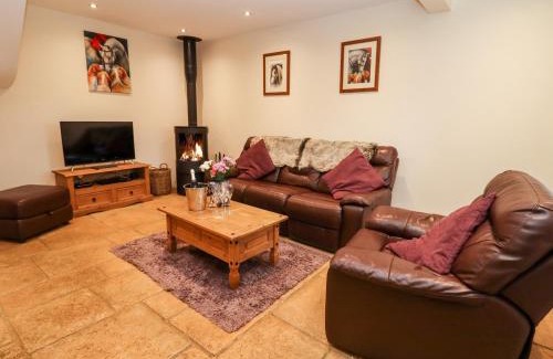 Chipping Norton House | The Stables