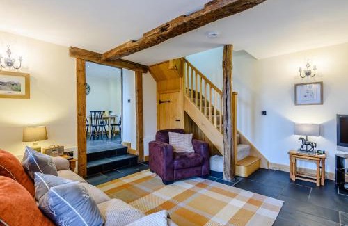 Welshpool House | The Stables