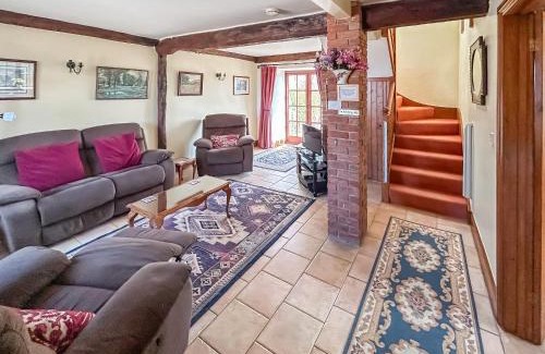 Sturminster Newton House | The Stables