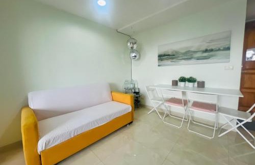 Nong Chaeng Apartment | The Station Condo1