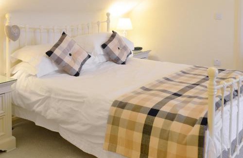 Kirkcudbright House | The Steading At Nabny
