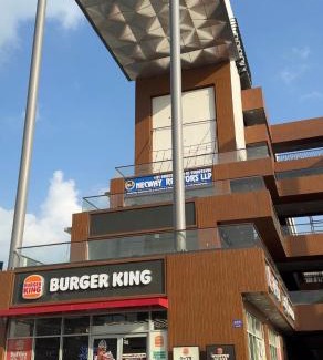 Jaypee Greens House | The Sterling twilight