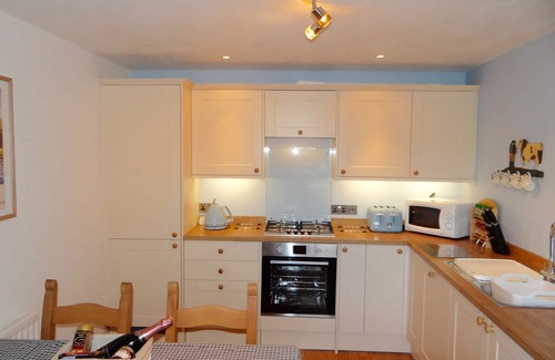 Barnard Castle Cottage | THE STONE BYRE, family friendly, with open fire in Barnard Castle