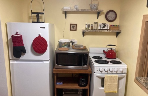 Crawford Hotel | The Stone House Inn