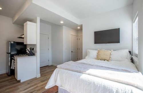 American Fork Apartment | The Studio at 642