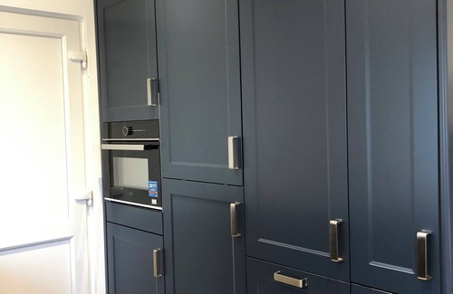 Swindon Apartment | The Studio - Free Parking, Breakfast included