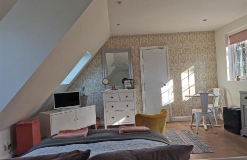 Bury St Edmunds Apartment | The Suffolk Cartlodge