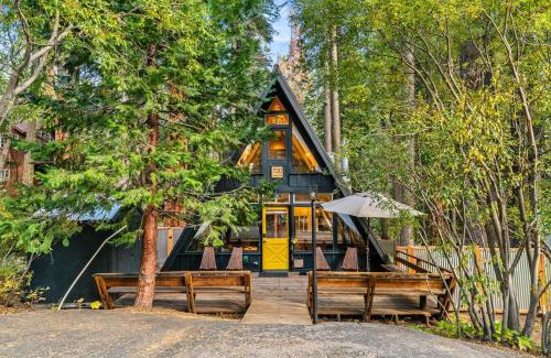 Timberland Ski Chalet | The Sugar Pine Speakeasy