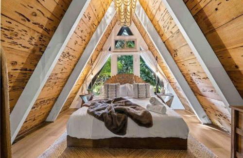 Timberland Ski Chalet | The Sugar Pine Speakeasy