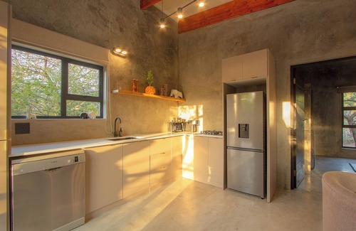 Marloth Park Villa | The Suite. Luxury Safari Villa - Kruger National Park
