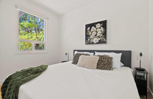 Sunnyside House | The Sunny 2 Suites 10 Pax Pet Friendly Stay