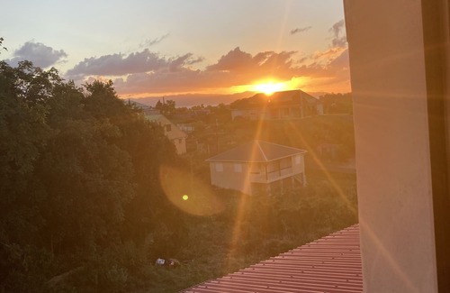 Port-Louis Villa | The sunset