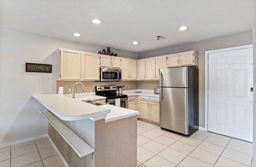 Osage Beach Condo | The Sweet Retreat - Pools, Beach and More!