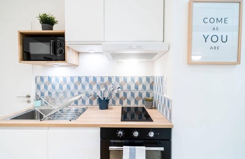 Vaise Apartment | The TANNEURS - Charming 6-person apartment - Steps from Valmy Metro