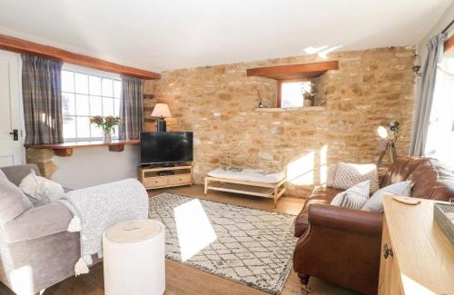 Kingham House | The Tap Room