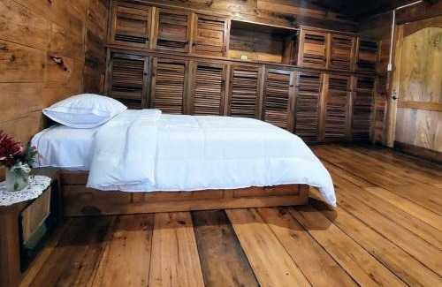 Mindo Hotel | The Temple II, Mindo