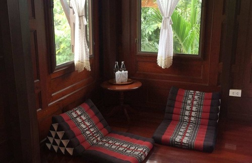 Bang Yai House | The Thai House Homestay