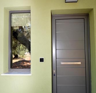 Prinos Apartment | The Thassian Yard Houses