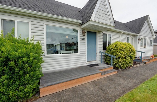 Seaside Cottage | The Tides by the Sea - Entire rental unit in Seaside, Oregon, United States