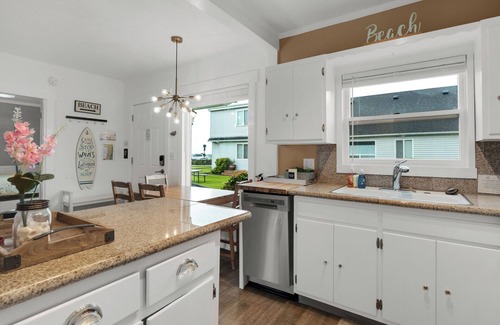 Seaside Cottage | The Tides by the Sea - Entire rental unit in Seaside, Oregon, United States