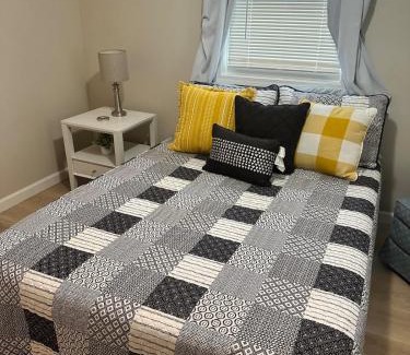 Harrisburg House | The Tinley House