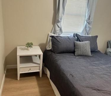 Harrisburg House | The Tinley House