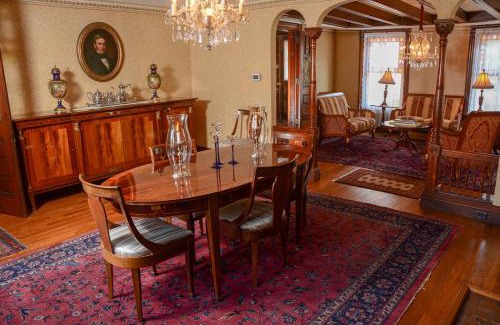 Milford Bed & Breakfast | The Towers Bed & Breakfast