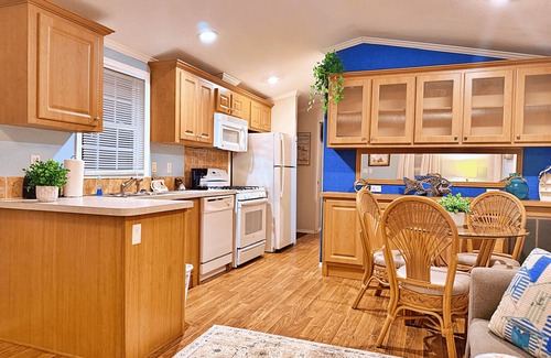 Seffner Community Alliance Cabin | The Tranquil Cabin