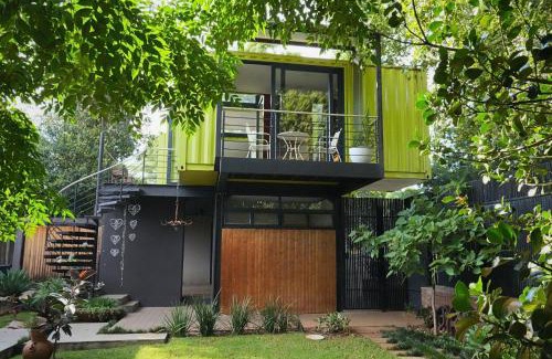 Parkview Apartment | The Tree House