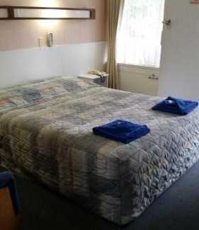 Narooma Hotel | The Tree Motel