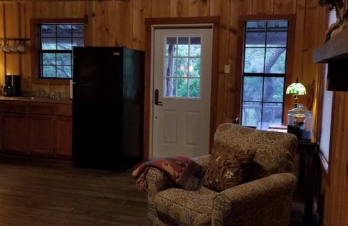 Leakey Cabin | The Treehouse - A Hill Country Gem in the Lost Maples Region!