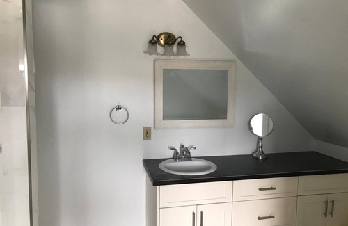 Hubbards Hotel | The Tuna Blue Inn and Restaurant