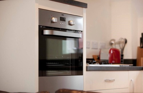 Castle Donington Apartment | The Twain