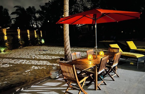 Bradenton House | The Ultimate Family Getaway! Private Pool, Pickleball & Relaxing Retreat!
