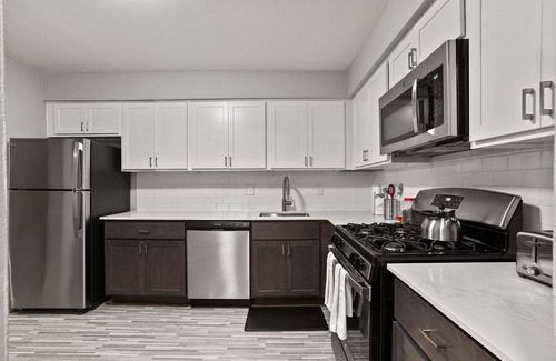 Rochester Apartment | The Ultimate Rochester Getaway Cozy & Inviting