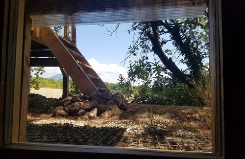 Saint-Hippolyte-le-Graveyron Cabin | The Ventoux hut
