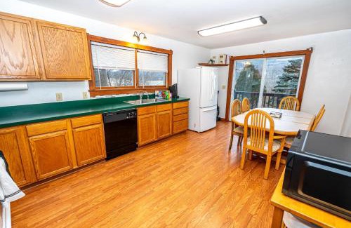 North Lake George House | The Valley Home home