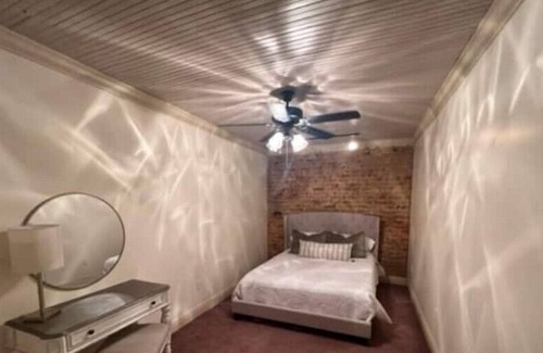 Ellisville Apartment | The Varsity in Historic Ellisville