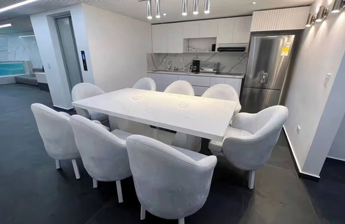 Zona Rosa Apartment | The Vault 9BR LUX PRIVATE POOL PARQUE LLERAS