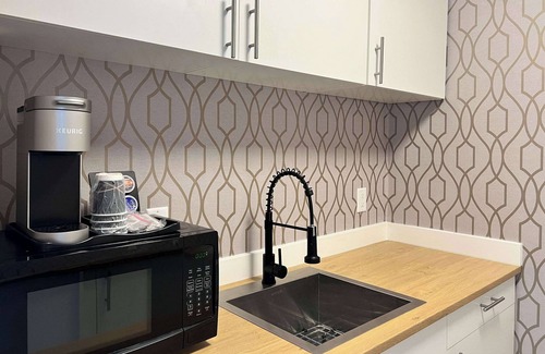 Gorge -Tillicum Area Hotel | The Vic, an Ascend Collection Hotel