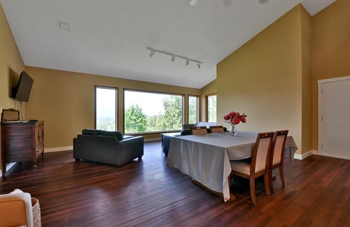 Eastern Hillsides House | THE VIEW BNB