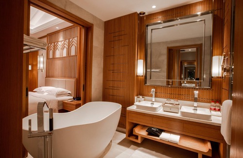 Fusong County Hotel | The View Changbai Mountain MGallery