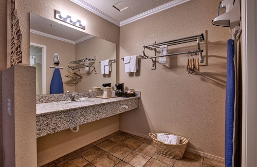 Oak Creek Hotel | The Views Inn Sedona