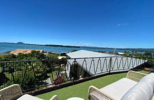 Omokoroa House | The Views - Omokoroa