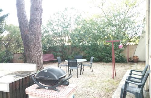 Trebes House | The Villa du Canal spacious house with swimming pool